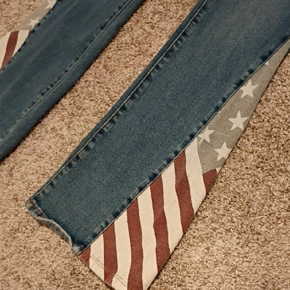 Judy Blue Flare Blue Jeans